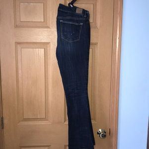 American eagle skinny kick jeans